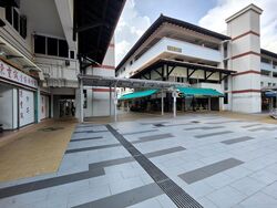Bedok Reservoir Road (D16), Shop House #459619031